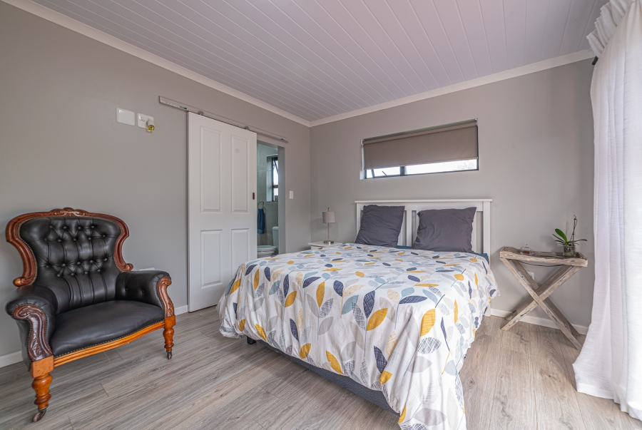 3 Bedroom Property for Sale in Dwarswegstrand Western Cape